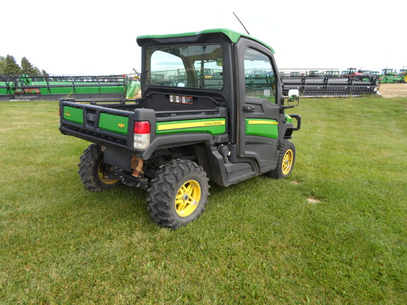 2019 John Deere XUV835R ATV