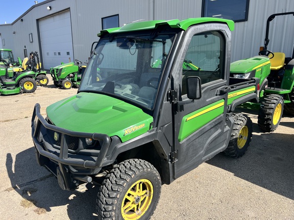 2019 John Deere XUV835R ATV