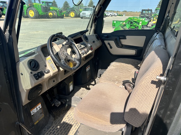 2019 John Deere XUV835R ATV