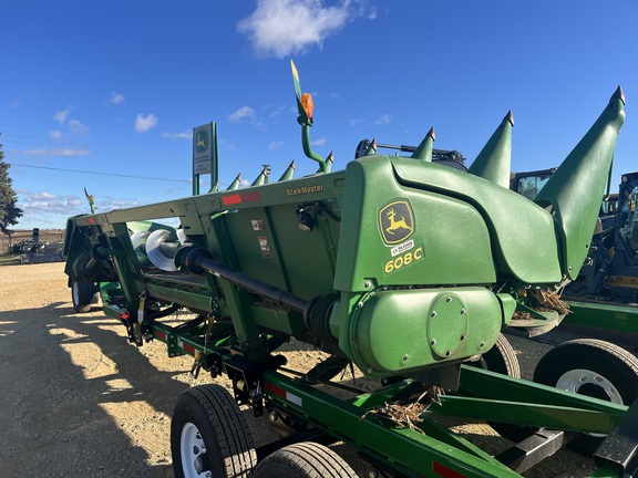 2015 John Deere 608C Header Corn Head