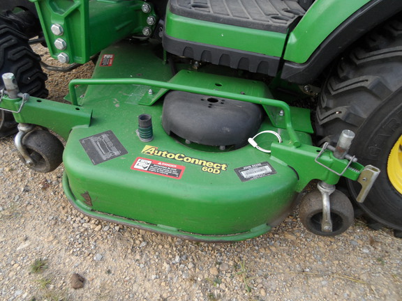 2017 John Deere 1025R Tractor Compact