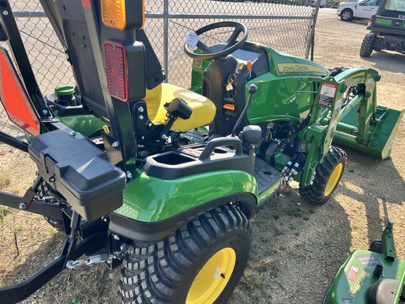 2022 John Deere 1025R Tractor Compact