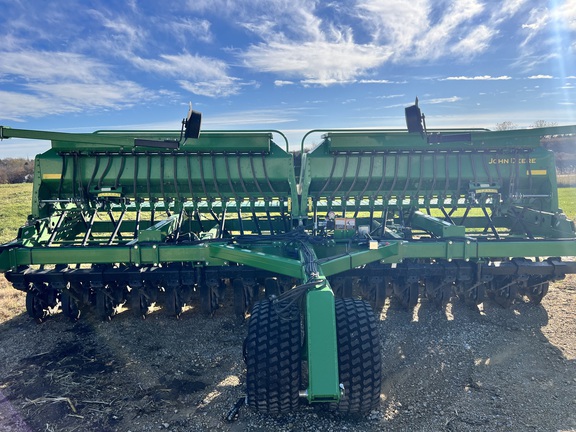 2022 John Deere 1590 Drill