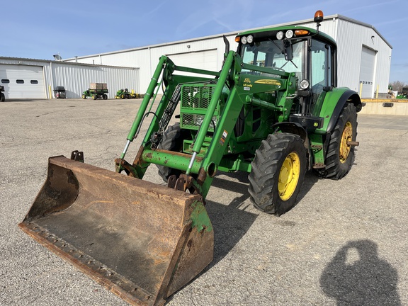 2009 John Deere 6330 Premium Tractor