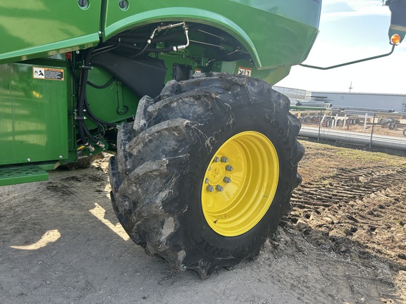 2024 John Deere S790 Combine