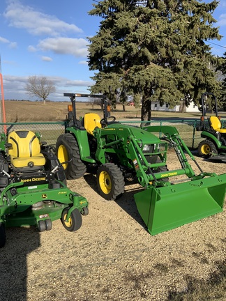 2021 John Deere 3038E Tractor Compact