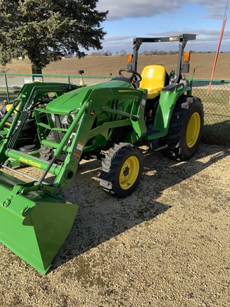 2021 John Deere 3038E Tractor Compact