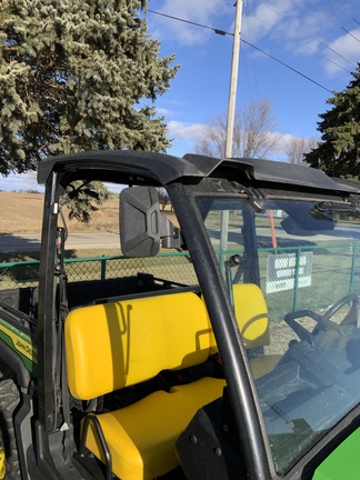 2022 John Deere XUV865M ATV