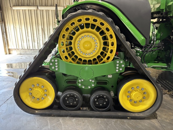 2023 John Deere 9RX 640 Tractor Rubber Track