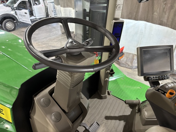 2023 John Deere 9RX 640 Tractor Rubber Track