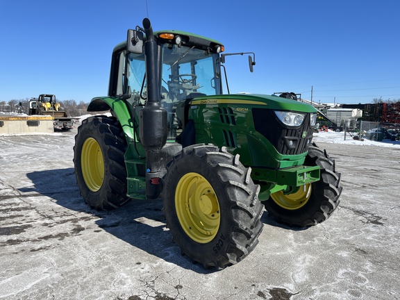 2017 John Deere 6120M Tractor