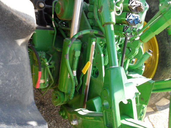 2021 John Deere 7R 210 Tractor