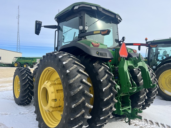 2023 John Deere 8R 370 Tractor