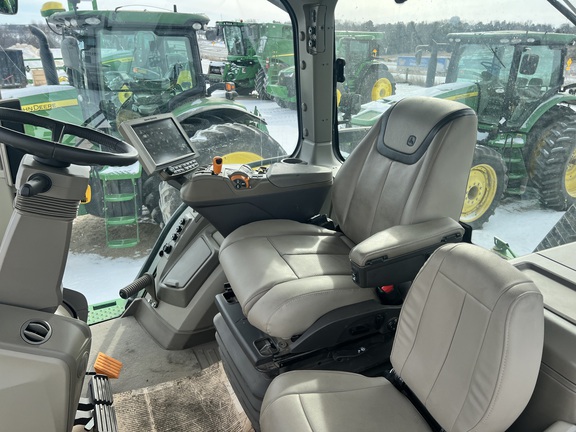 2023 John Deere 8R 370 Tractor