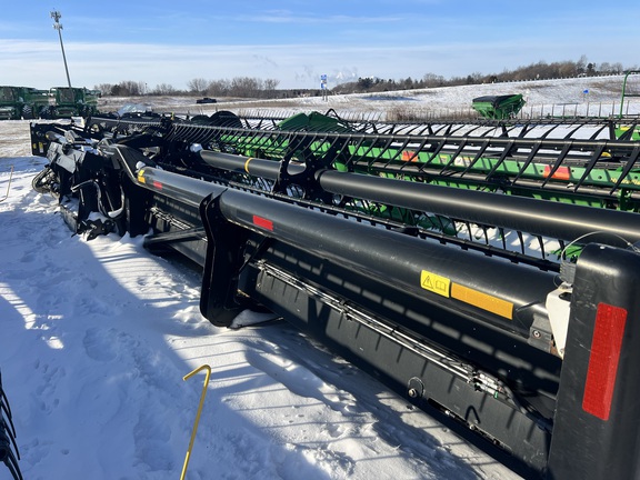 2016 MacDon FD75 Header Combine