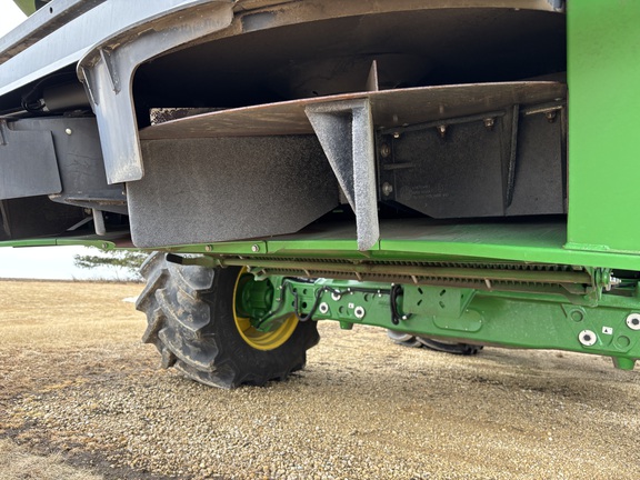 2023 John Deere X9 1000 Combine