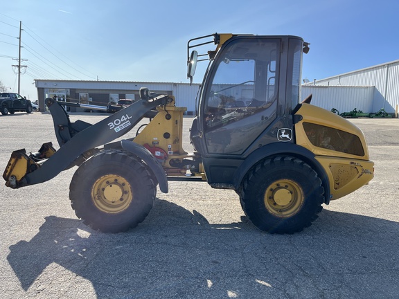 2019 John Deere 304L Compact Utility Loader
