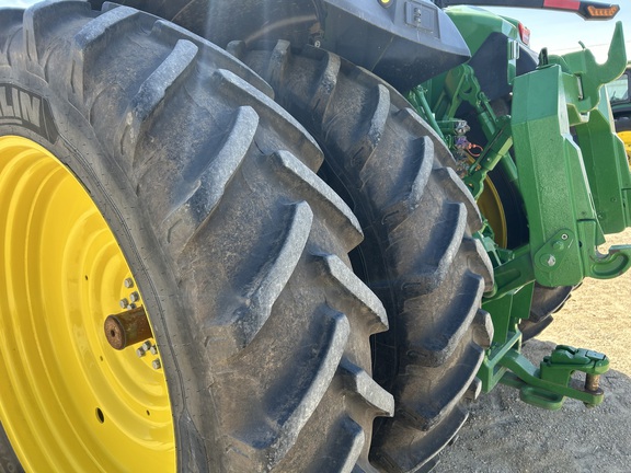2023 John Deere 8R 370 Tractor