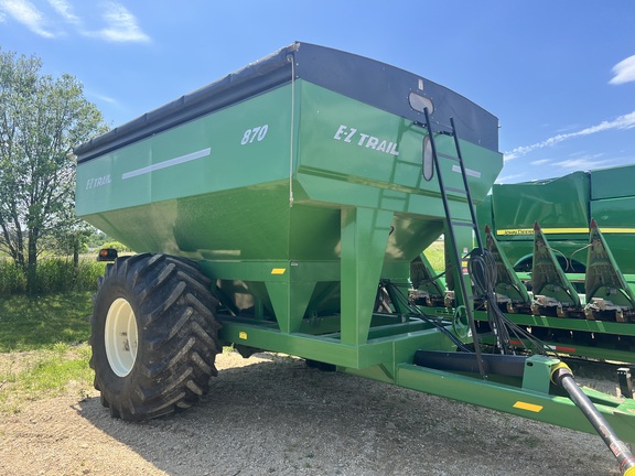 2023 E-Z Trail 870 Grain Cart