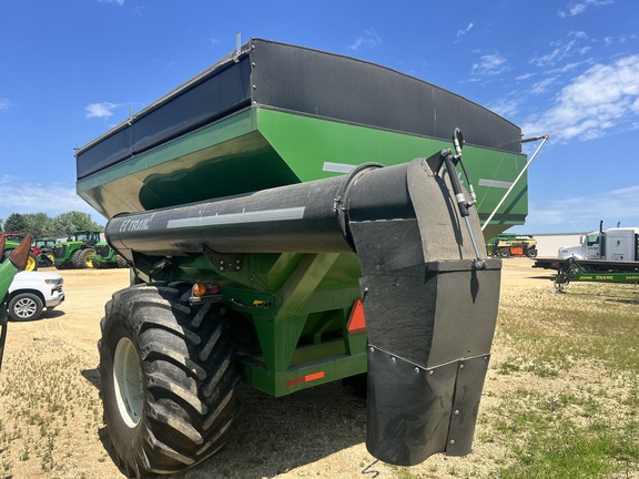 2023 E-Z Trail 870 Grain Cart