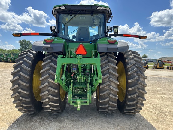 2024 John Deere 8R 250 Tractor