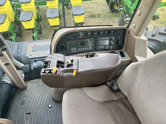 John Deere 9230 Tractor 4WD