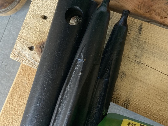 2025 Frontier AB12G Bale Spear