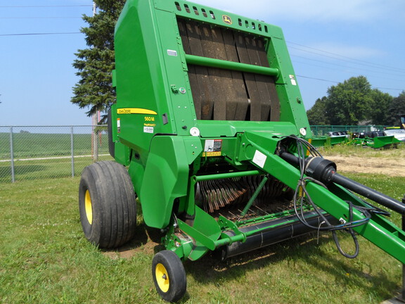 2019 John Deere 560M Baler/Round