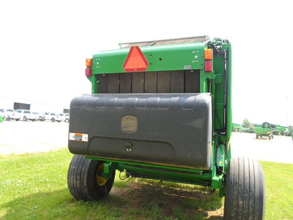 2019 John Deere 560M Baler/Round