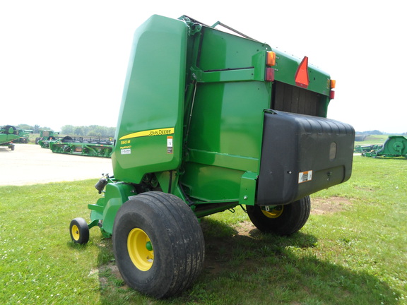 2019 John Deere 560M Baler/Round
