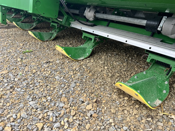 2022 John Deere C12F Header Corn Head