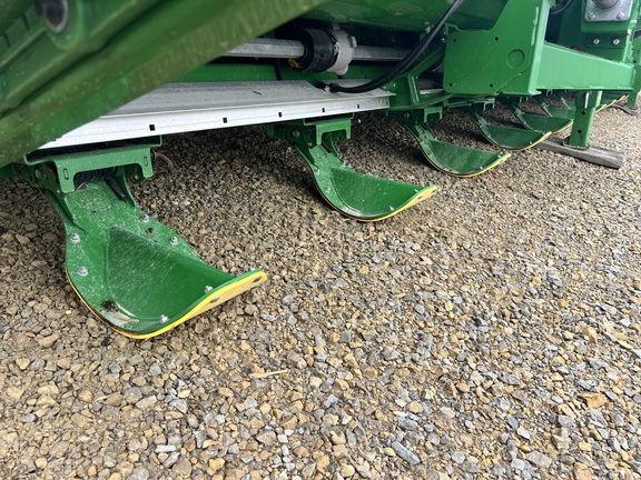 2022 John Deere C12F Header Corn Head