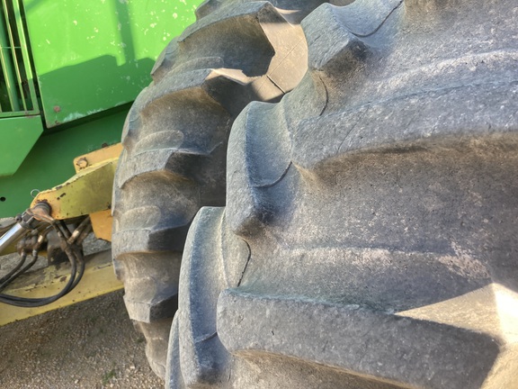 1995 John Deere 8970 Tractor 4WD