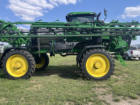 2025 John Deere 410R Sprayer/High Clearance