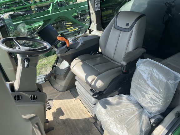 2025 John Deere 410R Sprayer/High Clearance