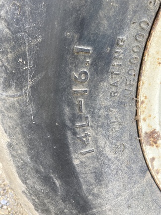 2010 J&M 385 Gravity Box