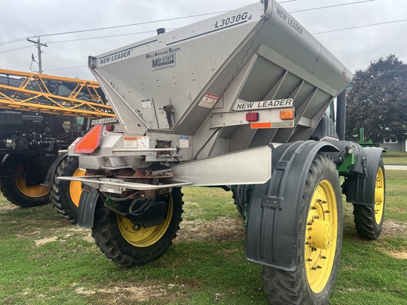 2006 John Deere 4920 Sprayer/High Clearance