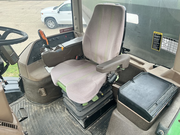 2006 John Deere 4920 Sprayer/High Clearance