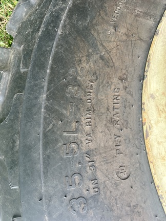 2008 Unverferth 9250 Grain Cart