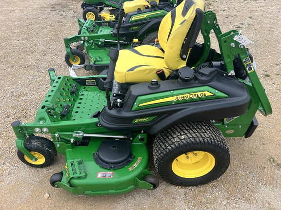 2020 John Deere Z955R Mower/Zero Turn