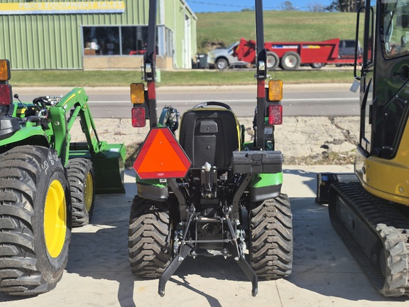 2024 John Deere 1023E Tractor Compact