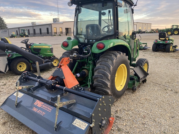 2019 John Deere 3046R Tractor Compact