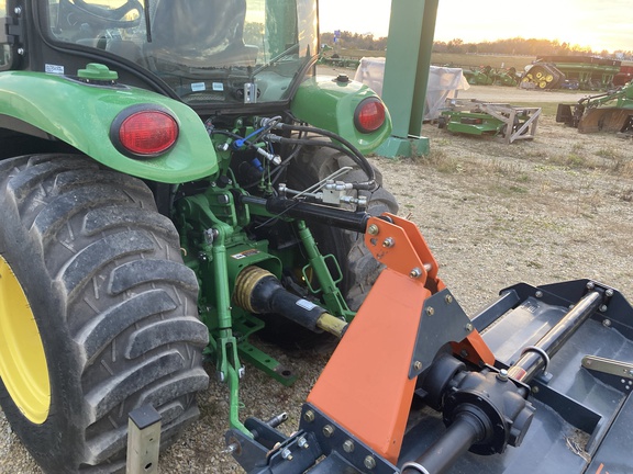 2019 John Deere 3046R Tractor Compact