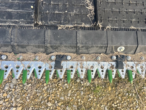 2024 John Deere RD40F Header Combine