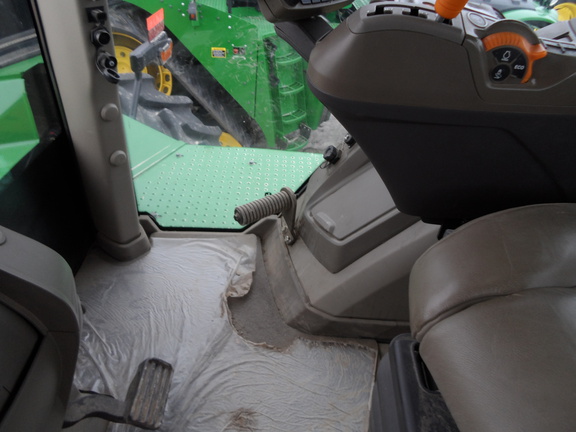 2023 John Deere 9R 640 Tractor 4WD