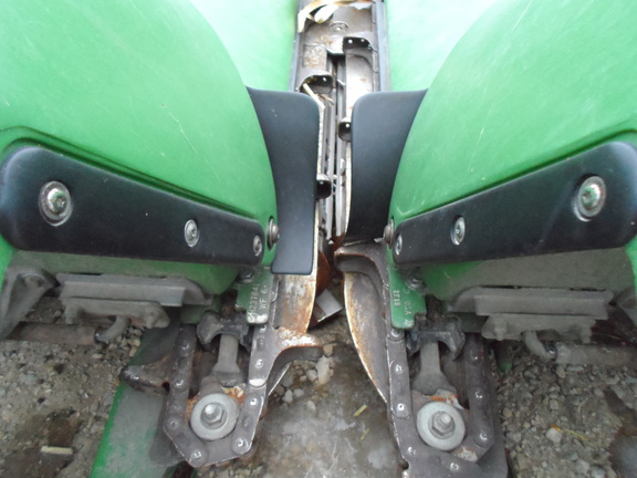 2012 John Deere 612C Header Corn Head
