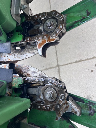 2014 John Deere 616C Header Corn Head