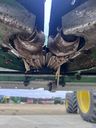 2014 John Deere 616C Header Corn Head