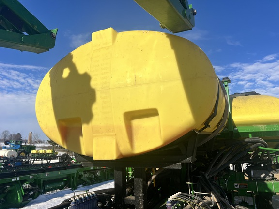 John Deere 1775NT Planter