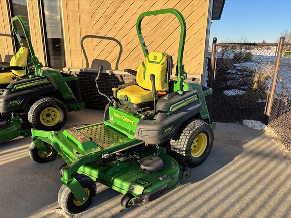 2025 John Deere Z997R Mower/Zero Turn